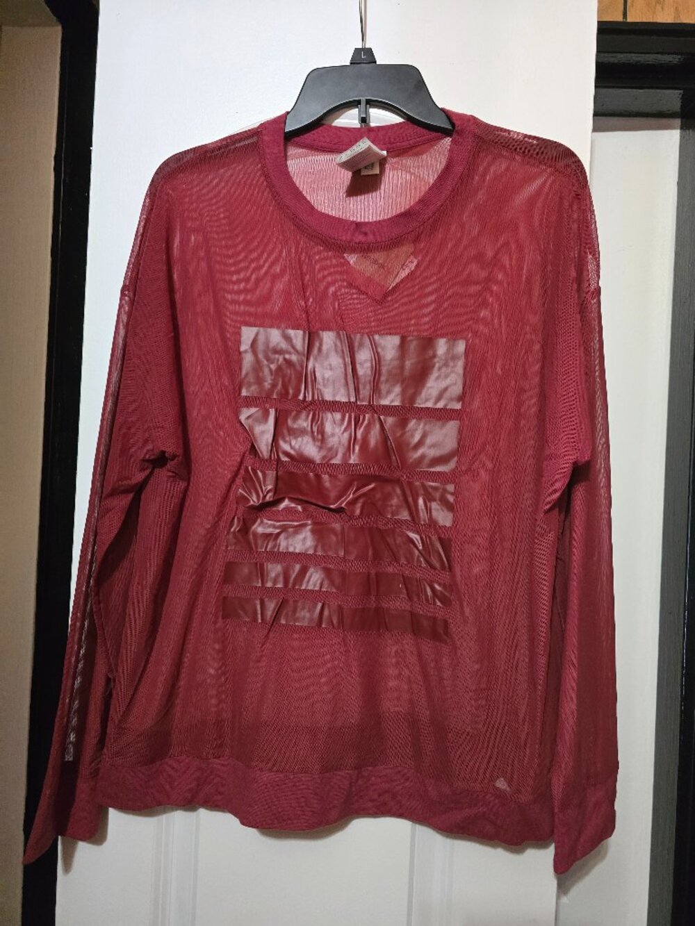 Reebok Women's Burgundy Sheer Mesh Long Sleeve Top Size Large